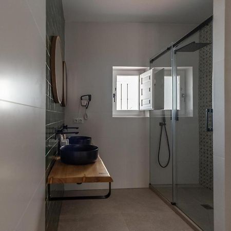 Отель Hospederia Boutique By La Juderia De Vejer- Adults Only Вьер де ла Фронтера Экстерьер фото